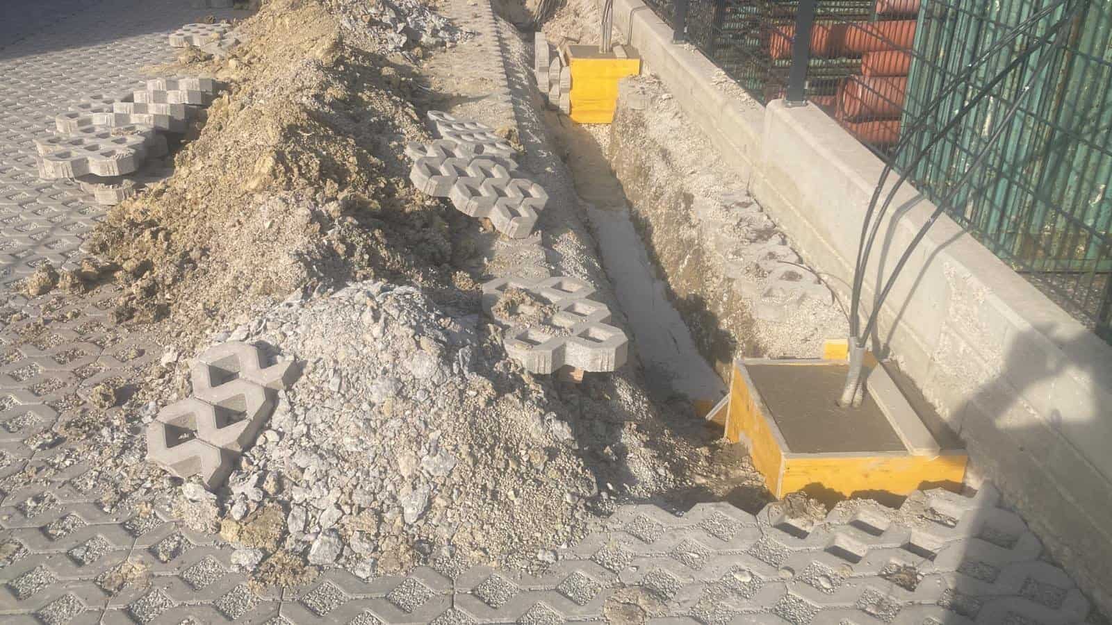 Referenzprojekt5 Fundamente Elektroladesäulen CKV Projekt Gmb H IMG WA0058